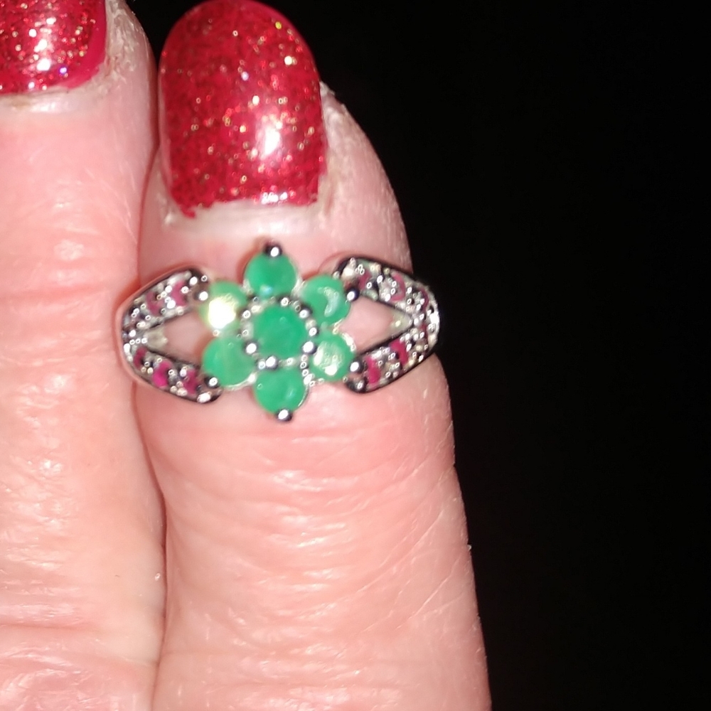 Emerald and Ruby sterling silver ring